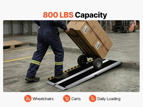 Transportni voziček s kartoni na klančini z navedbo nosilnosti 800 lb